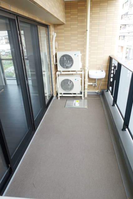 92f095027d8242d0ab14942dbd12b422