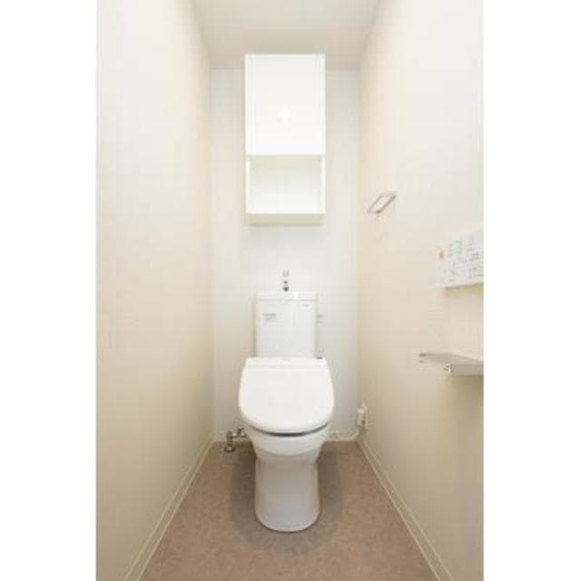 85318dfa09d64b46be22f949c78c875f