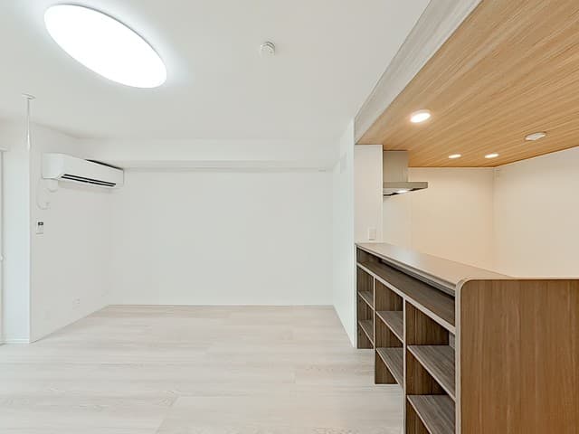 637ec83f51cb40d88a67d4c449710416