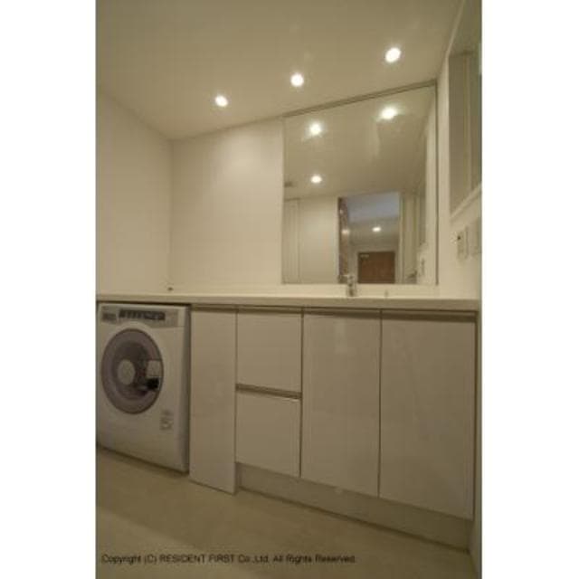 db6dad09bd664e96bb9e04bea2558338