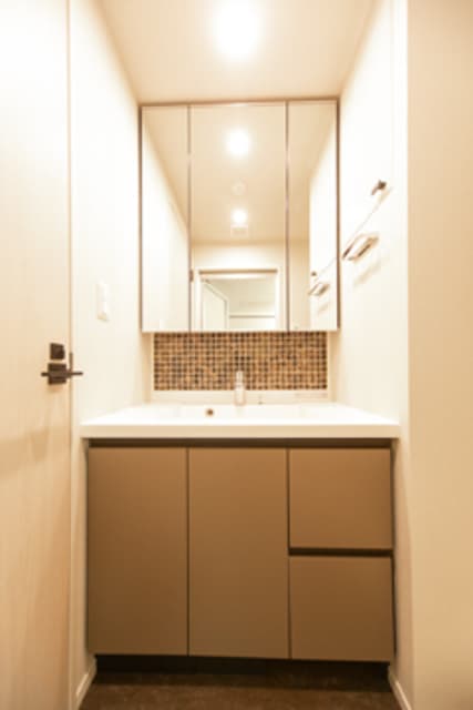 719d10fc832a4e2fa5b0ec4ae55cb681