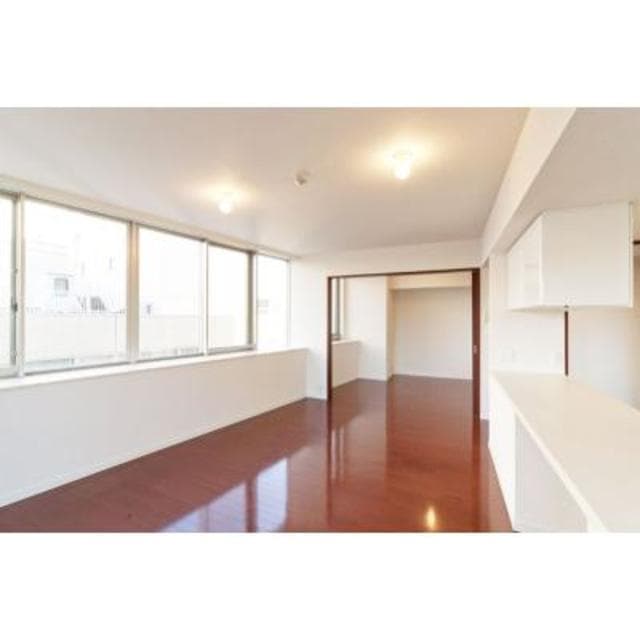 827ca37841ae429b82f5161c82f4fdc7