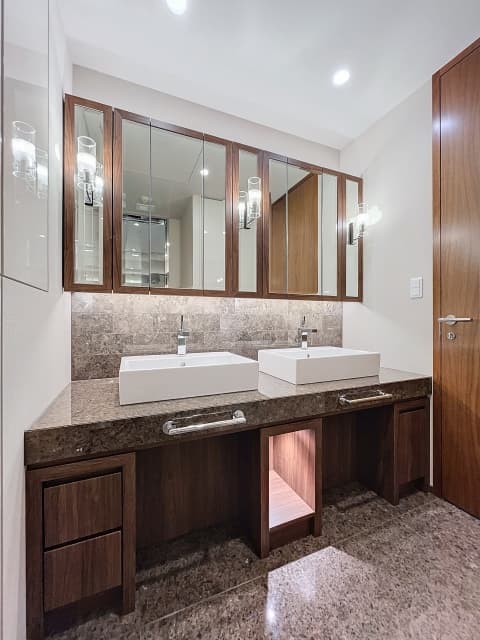 b52b92819cd043d081a12e00a636f653