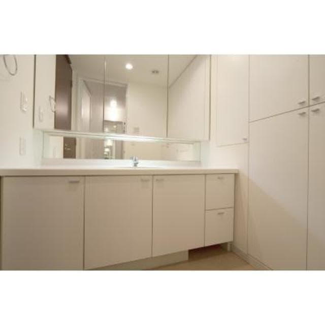 bfb748497f2c4770bcbacdae09ce8c6a