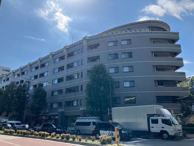 8669a46fb43e4a7895fd2d44cbeebeec