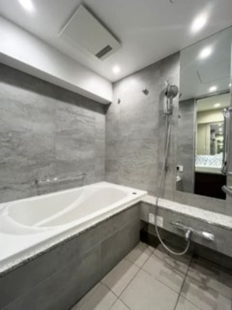 8669a46fb43e4a7895fd2d44cbeebeec