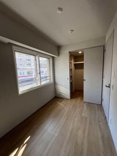 7d18eb60f497444fabe591561f8923a1