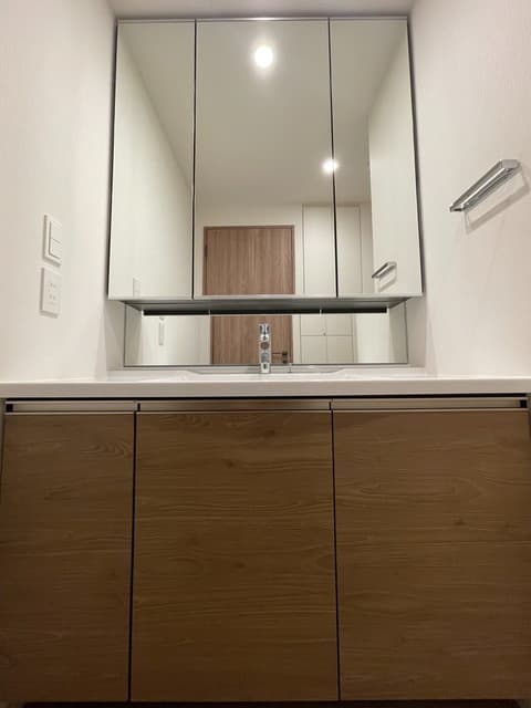 d29da3352b4643829c7ff127c79f5347