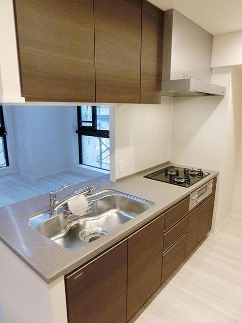 281d8ef5b79c46129d5f646c921fe6c0