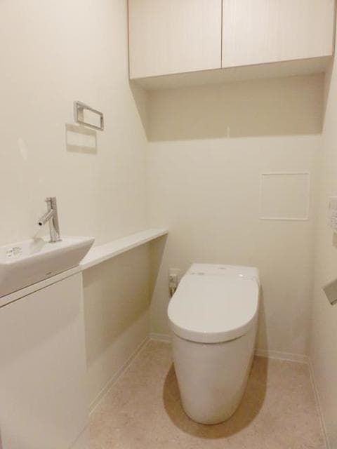 281d8ef5b79c46129d5f646c921fe6c0