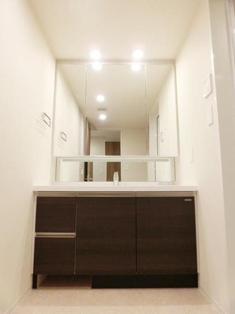 281d8ef5b79c46129d5f646c921fe6c0