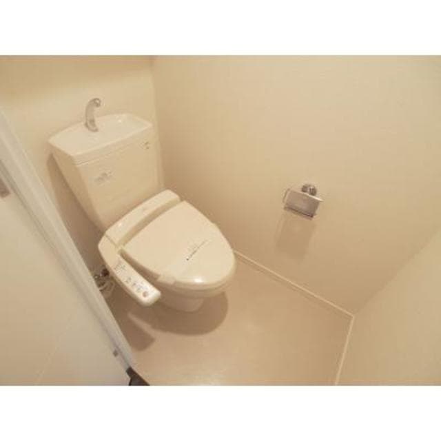 d866234f021c4698b7059910f01493bb