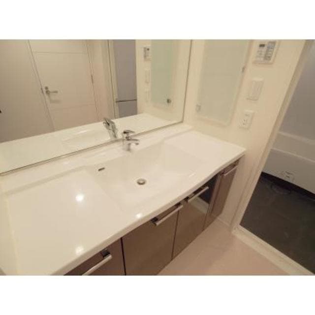 d866234f021c4698b7059910f01493bb