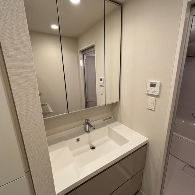 52ae7b29adb341d386d6215427394157