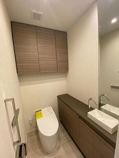 55cc7ab6fdb9415c8bb15f1feacf62e4