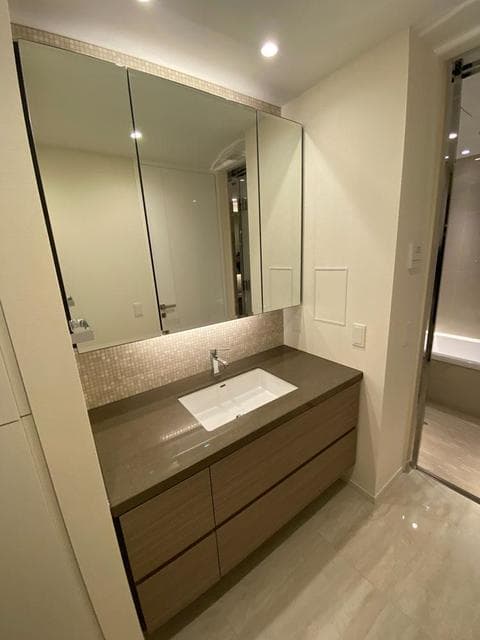 55cc7ab6fdb9415c8bb15f1feacf62e4