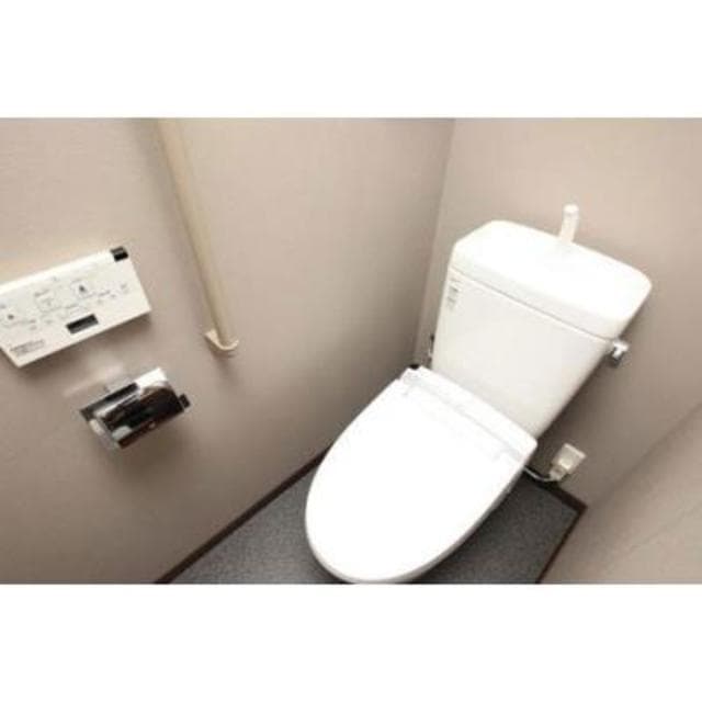 7306fcc90f104a5aa6a7e6ae6f5262a8