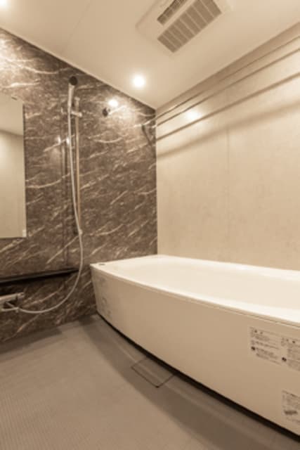 3bd1b3a4f0e04c2b933ab9538972e0b6