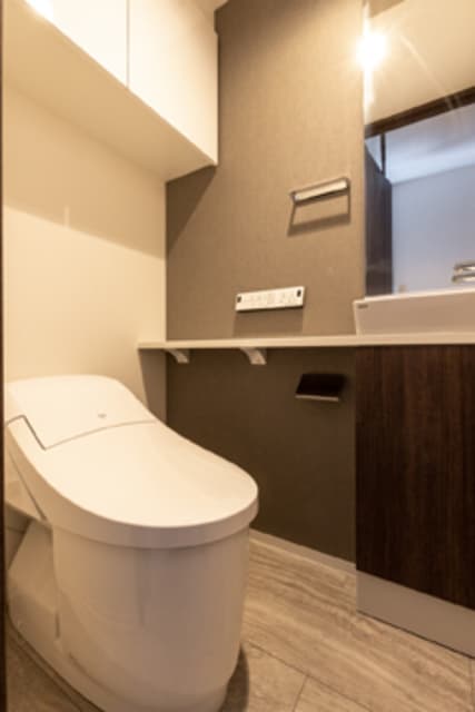 3bd1b3a4f0e04c2b933ab9538972e0b6