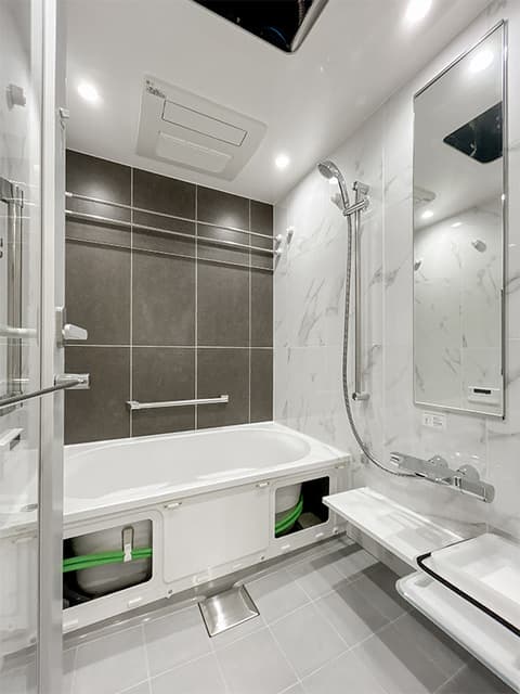 a2da304d94a544b3adda019375f300e8