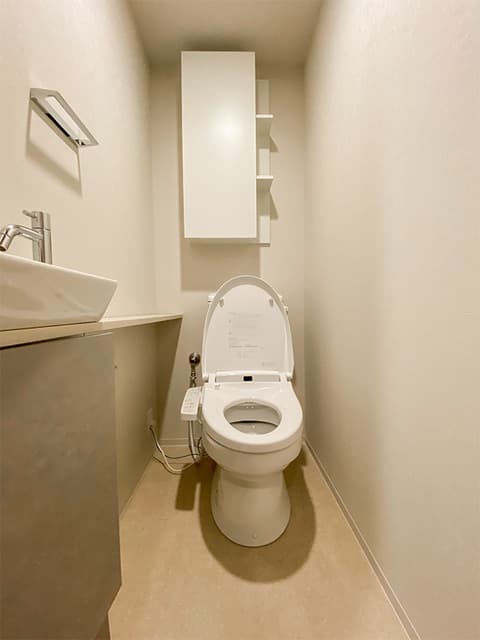 a2da304d94a544b3adda019375f300e8