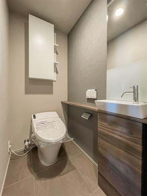 a2da304d94a544b3adda019375f300e8