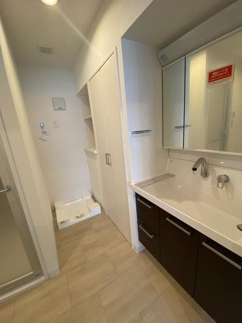 cd0d9b97fc9147d4b6b745f1187a4b49