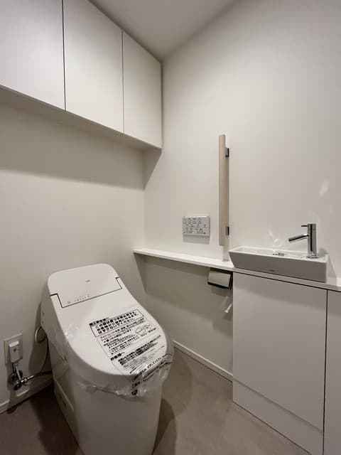 ee01473078d642c995b1ae6257ff3ed2