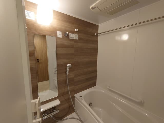 ee01473078d642c995b1ae6257ff3ed2