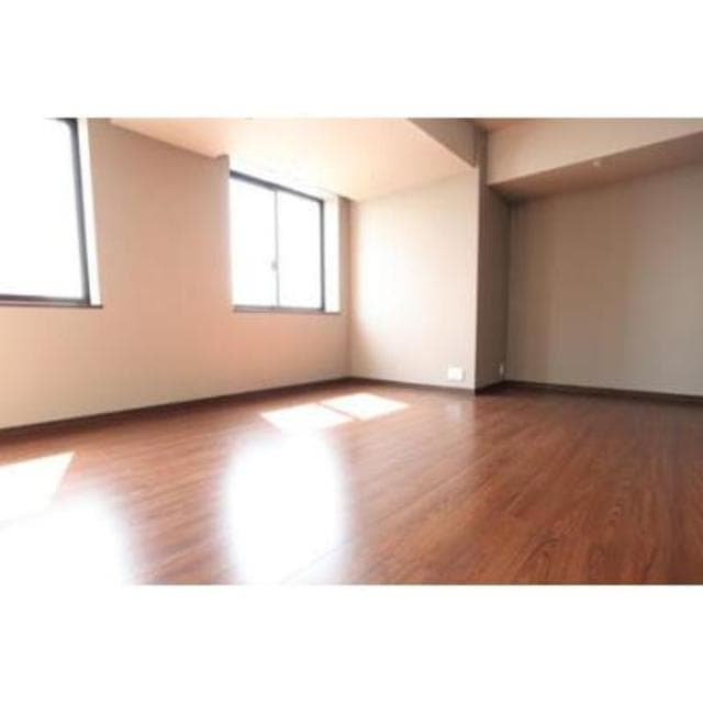 7306fcc90f104a5aa6a7e6ae6f5262a8