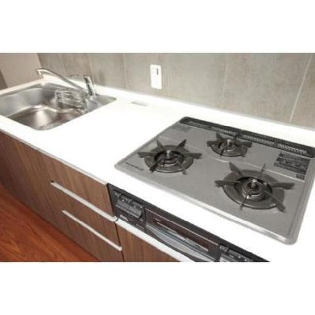 7306fcc90f104a5aa6a7e6ae6f5262a8