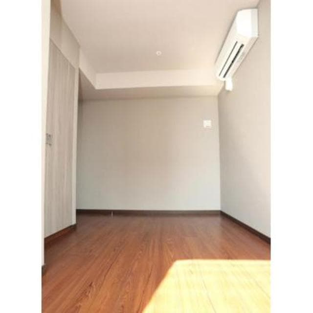 7306fcc90f104a5aa6a7e6ae6f5262a8