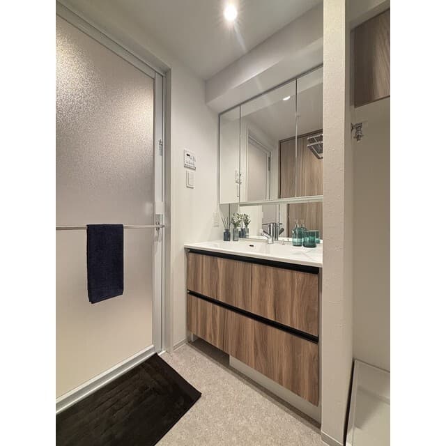 33214b4768b94d9fb1e6e959d3a672fa