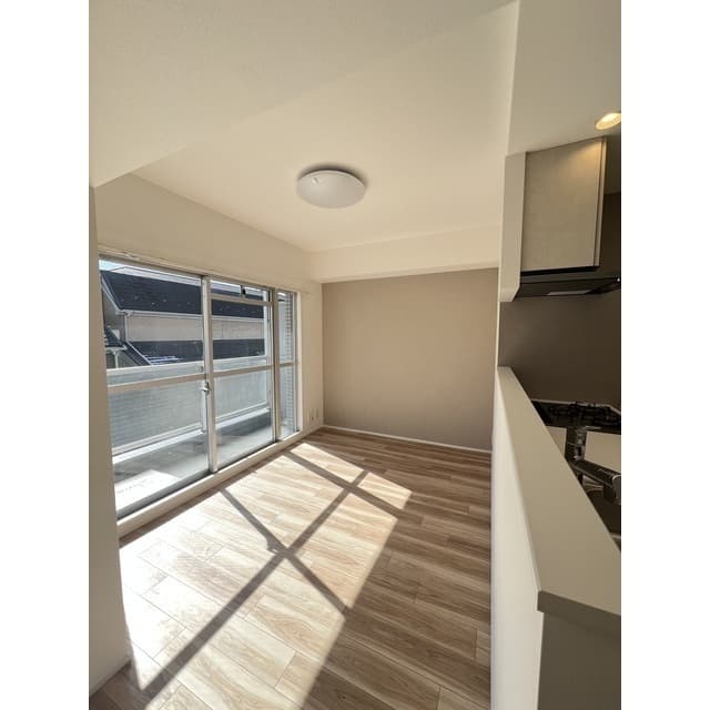 bee5eec5eff343408bbebbf9ed1fb83c