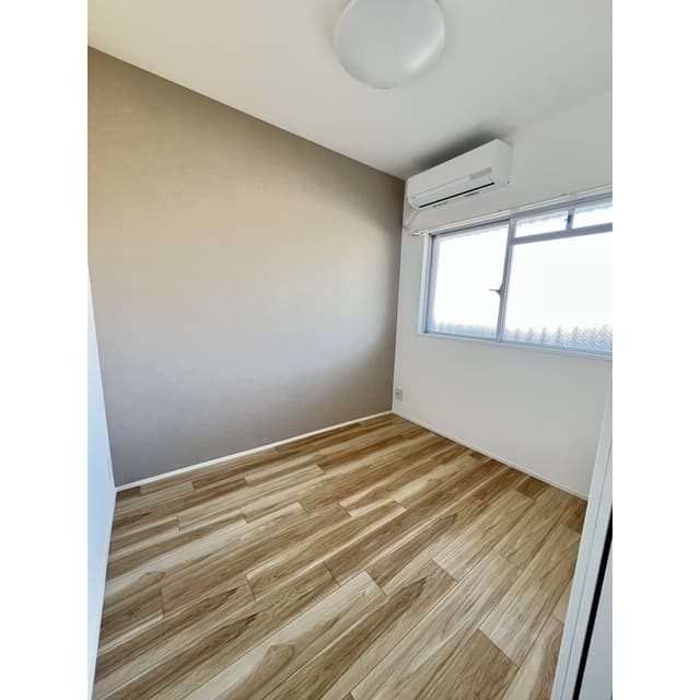 bee5eec5eff343408bbebbf9ed1fb83c