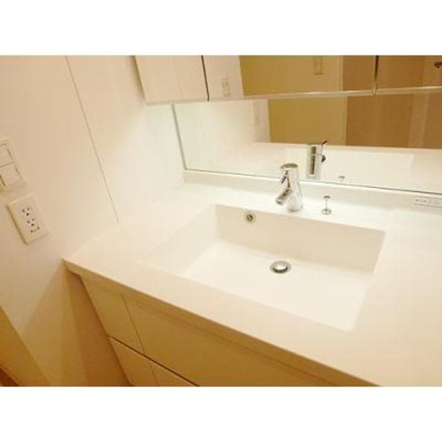 1f7b89b8cd7944dab6b8d67afa5ee8b5