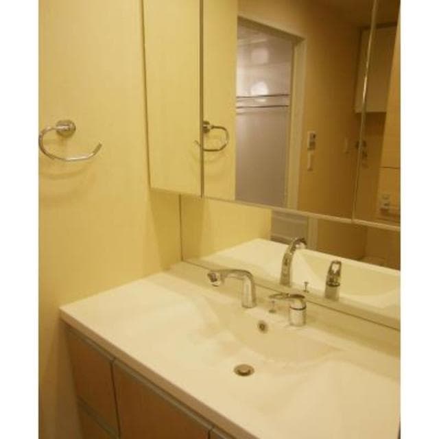 2d44b54d5f66414f82df75636fd83104