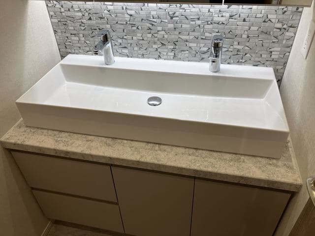 4f7d0517bc34481893d593226958ee7b