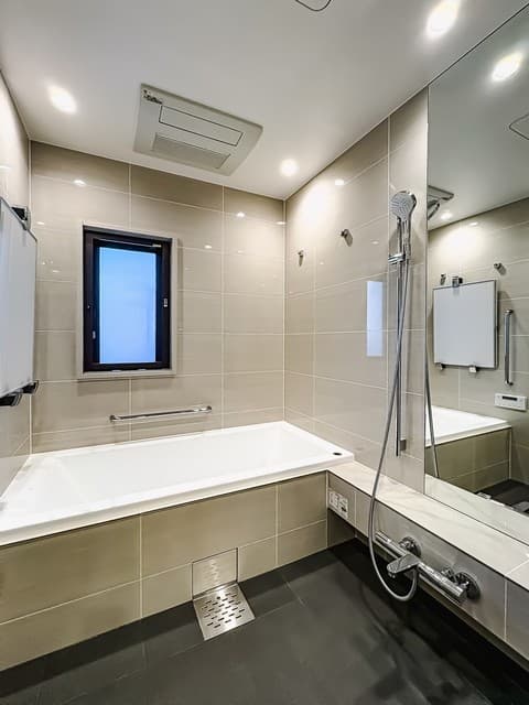 e27850827df6416db5a56d9de6a81173