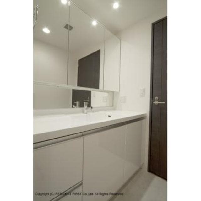 530a004a96c14335b0abf606b6147273