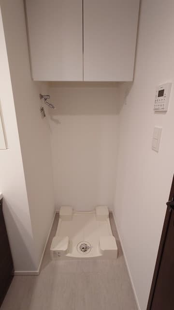 ee01473078d642c995b1ae6257ff3ed2