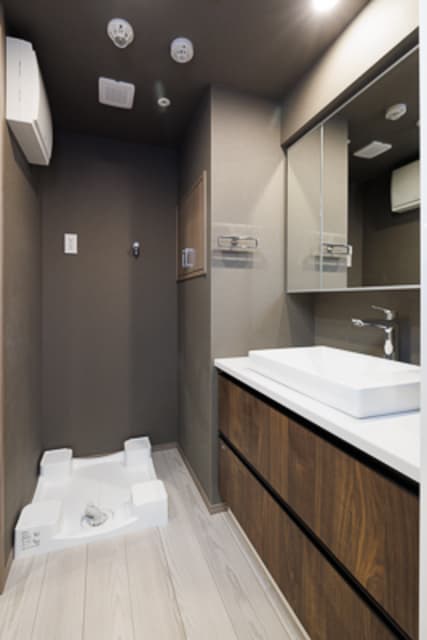 7128a7e61933448a82afdbcc125a19b2