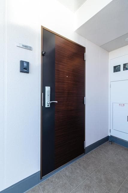 7c136bcc661f4b5ea3c6348efcc57e23