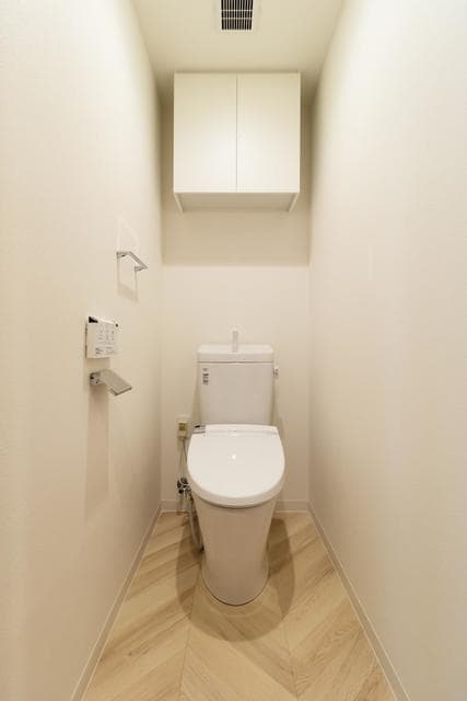 7c136bcc661f4b5ea3c6348efcc57e23