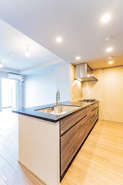 a2da304d94a544b3adda019375f300e8