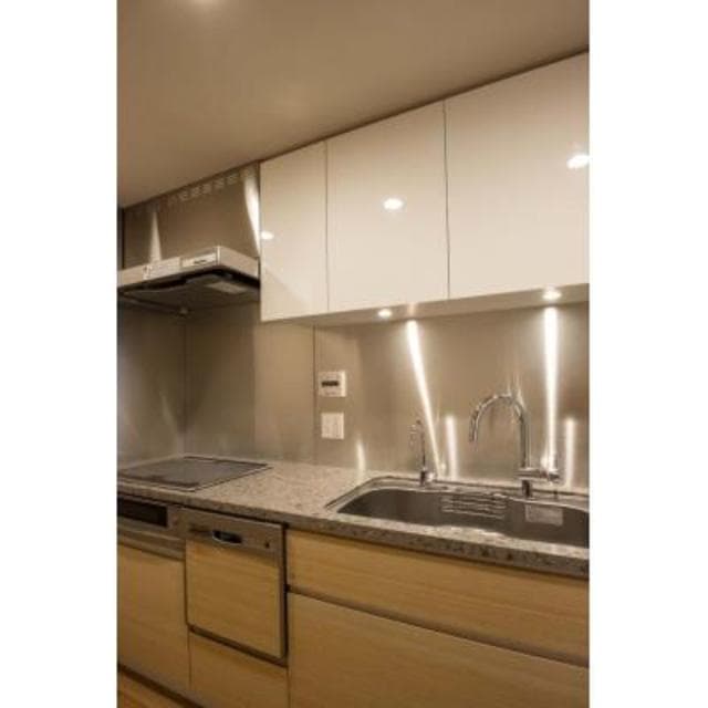 3c8287a986e14b9cb1962835399a5b61