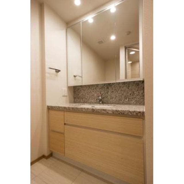 3c8287a986e14b9cb1962835399a5b61