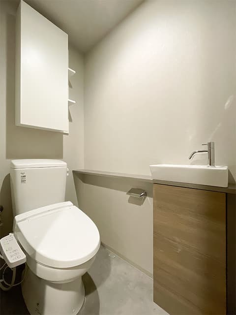 a2da304d94a544b3adda019375f300e8