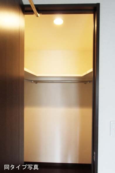 73cf642b7bb24f74a486ad1195b9316b