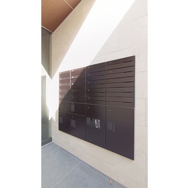 978f15183fe3438db5b4b924522025d2